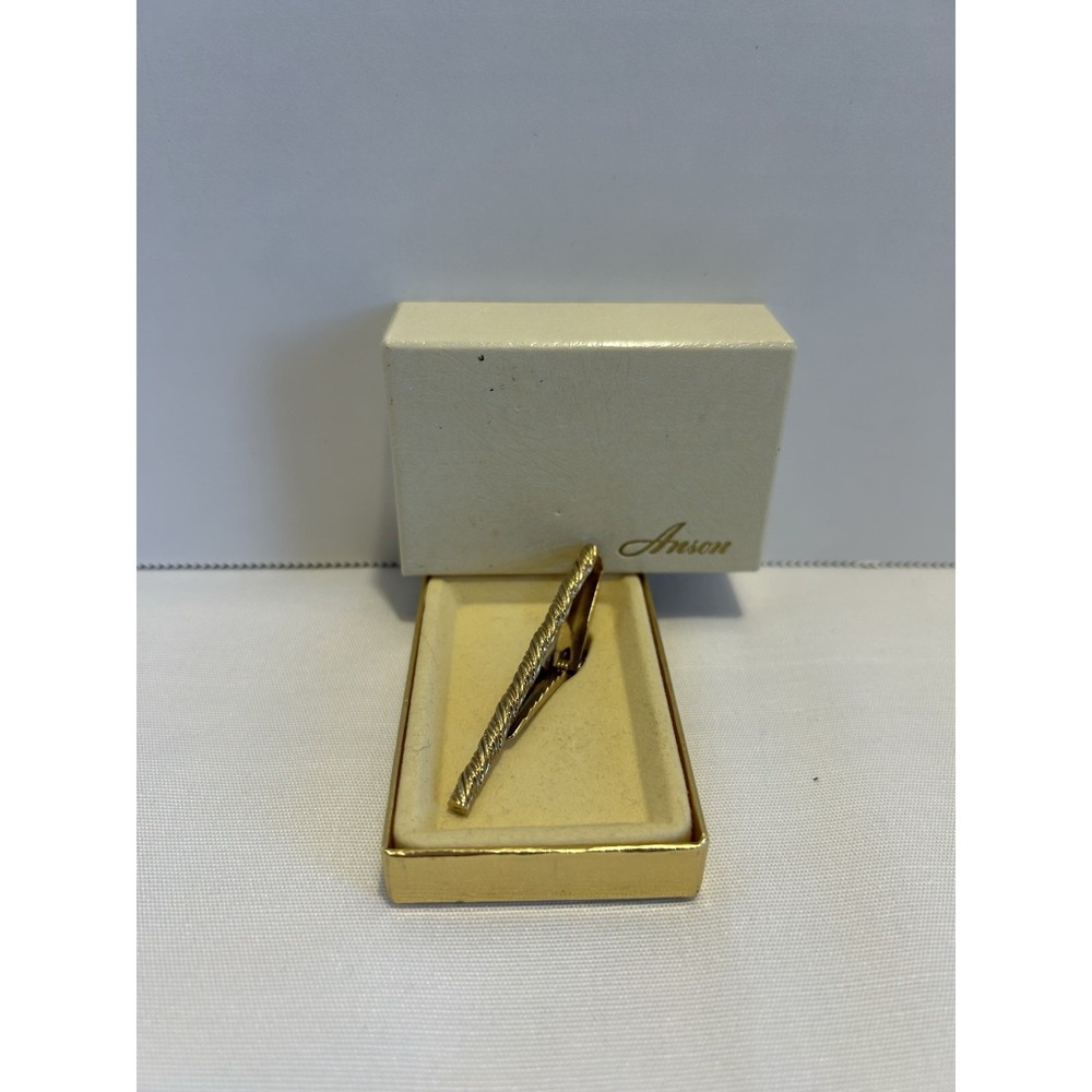 Vintage Avon Gold Tone Tie Clip Bar Textured Design with Original Box 2"